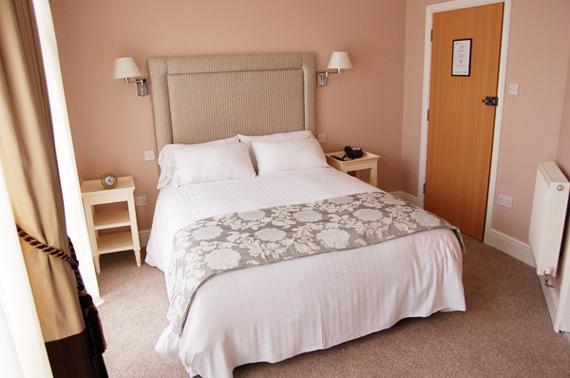 Devonshire Hotel Hornchurch Phòng bức ảnh