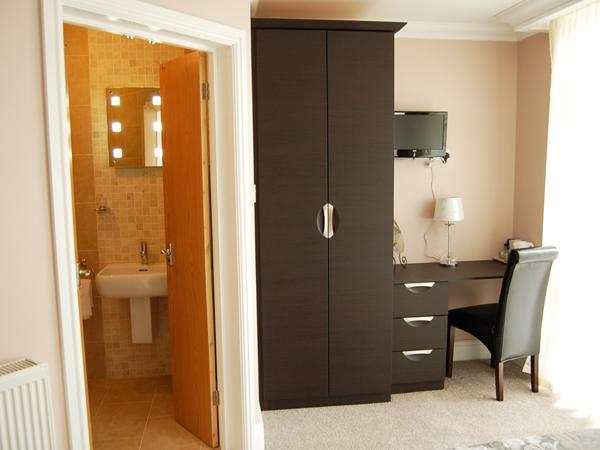 Devonshire Hotel Hornchurch Phòng bức ảnh